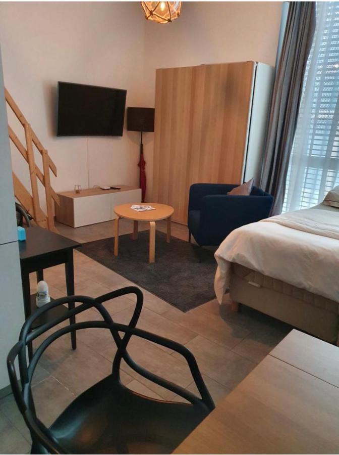 Modern Studio With Mezzanine Le Mont-Sur-Lausanne Ngoại thất bức ảnh